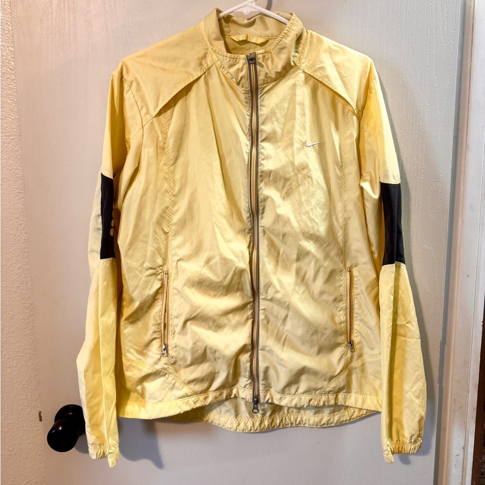 Nike Women’s Windbreaker